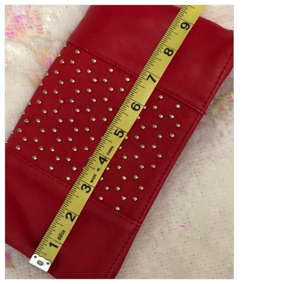 EXPRESS EUC /NWOT FOLDING CLUTCH BURGUNDY - Picture 7 of 8